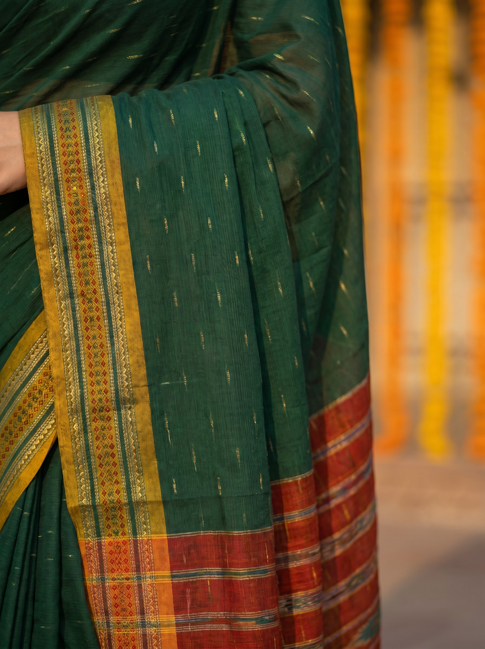 sambalpuri saree green wide border close up